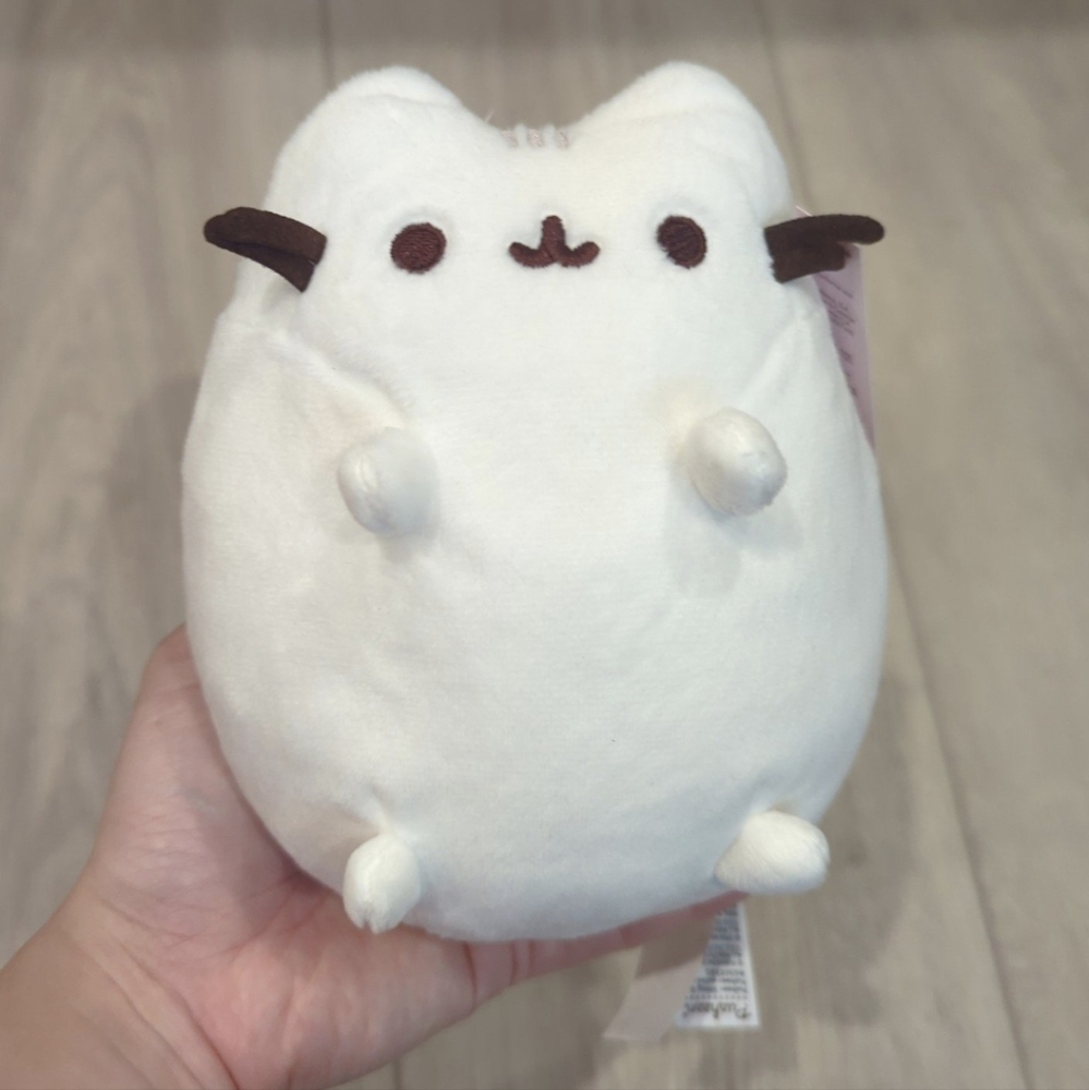 White Pusheen Plush